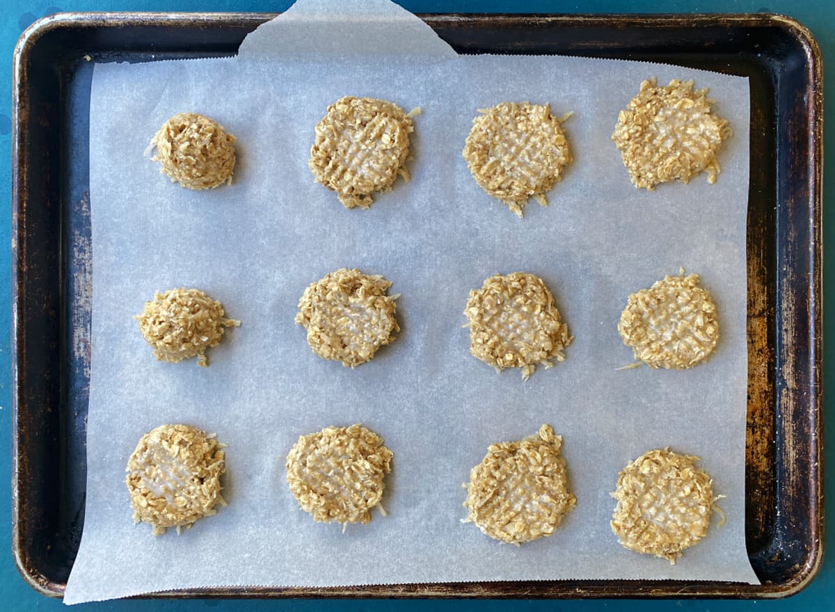 prepared cookies on tray, ready to bake. 