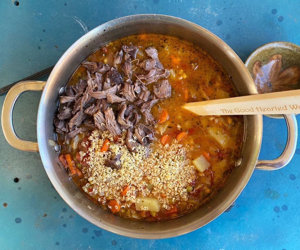 Pop's Beef Vegetable Soup • The Good Hearted Woman
