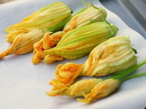 Grilled Squash Blossoms with Sweet Potato, Marscarpone, and browned butter stuffing | The Good Hearted Woman