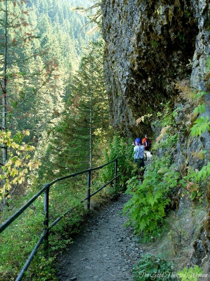 Hike to Elowah Falls & Upper McCOrd Creak Twin Falls | The Good Hearted Woman