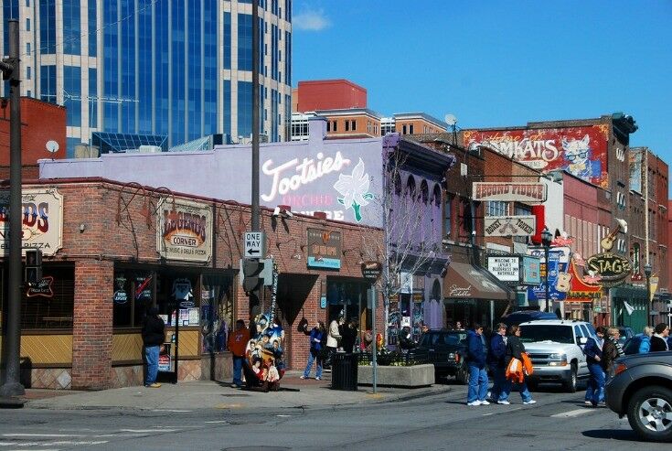 Broadway, Downtown Nashville 