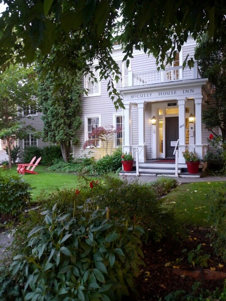 Exterior of McCully House front door and yard. 