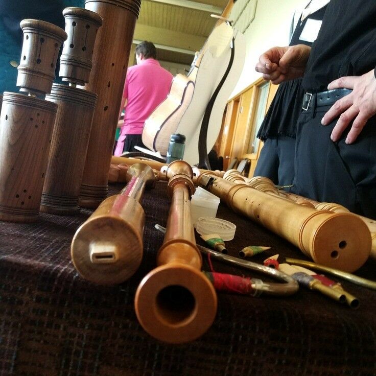 Display of historically accurate double reeded renaissance instruments by Phil & Gayle Nueman 