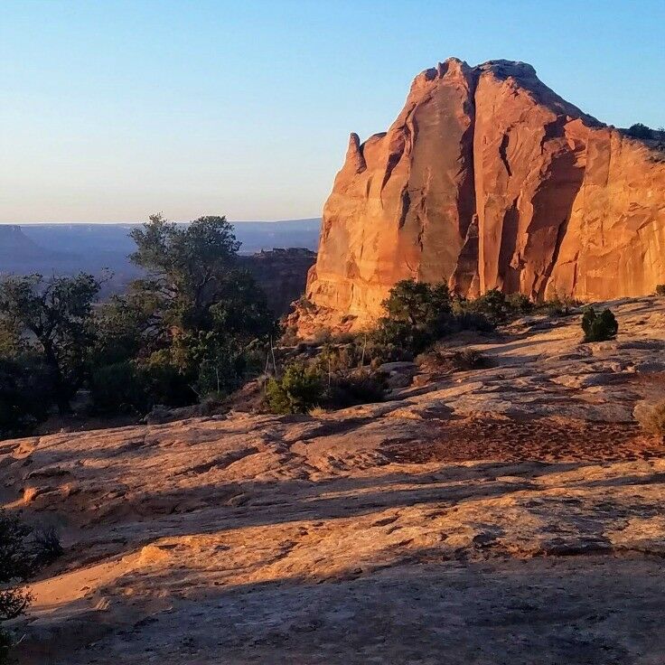 Sandstone formations near Mesa Arch.