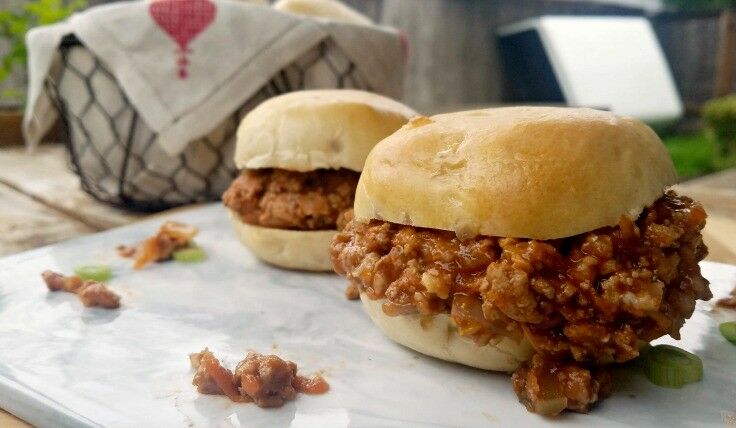 Lighter Classic Old School Sloppy Joes {with optional homemade Cheese & Onion Buns} | The Good Hearted Woman