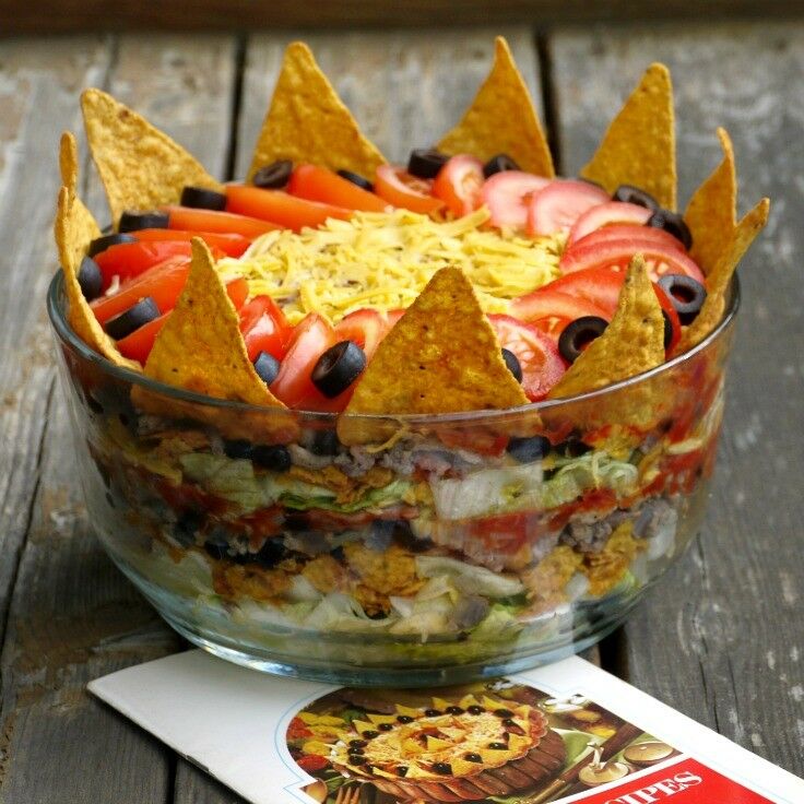 Your Favorite Taco Salad {Vintage Recipe Redux} | The Good Hearted Woman