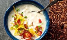 Loaded Baked Potato Soup | The Good Hearted Woman