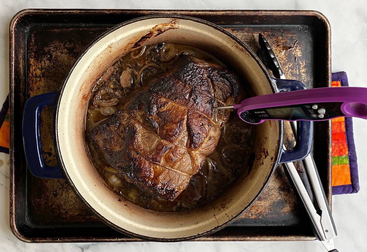 A 3½-4 pound roast will take about 1¼ to 1¾ hours to cook t Medium-Rare. Begin checking it with an instant read meat thermometer at the 1-hour mark.