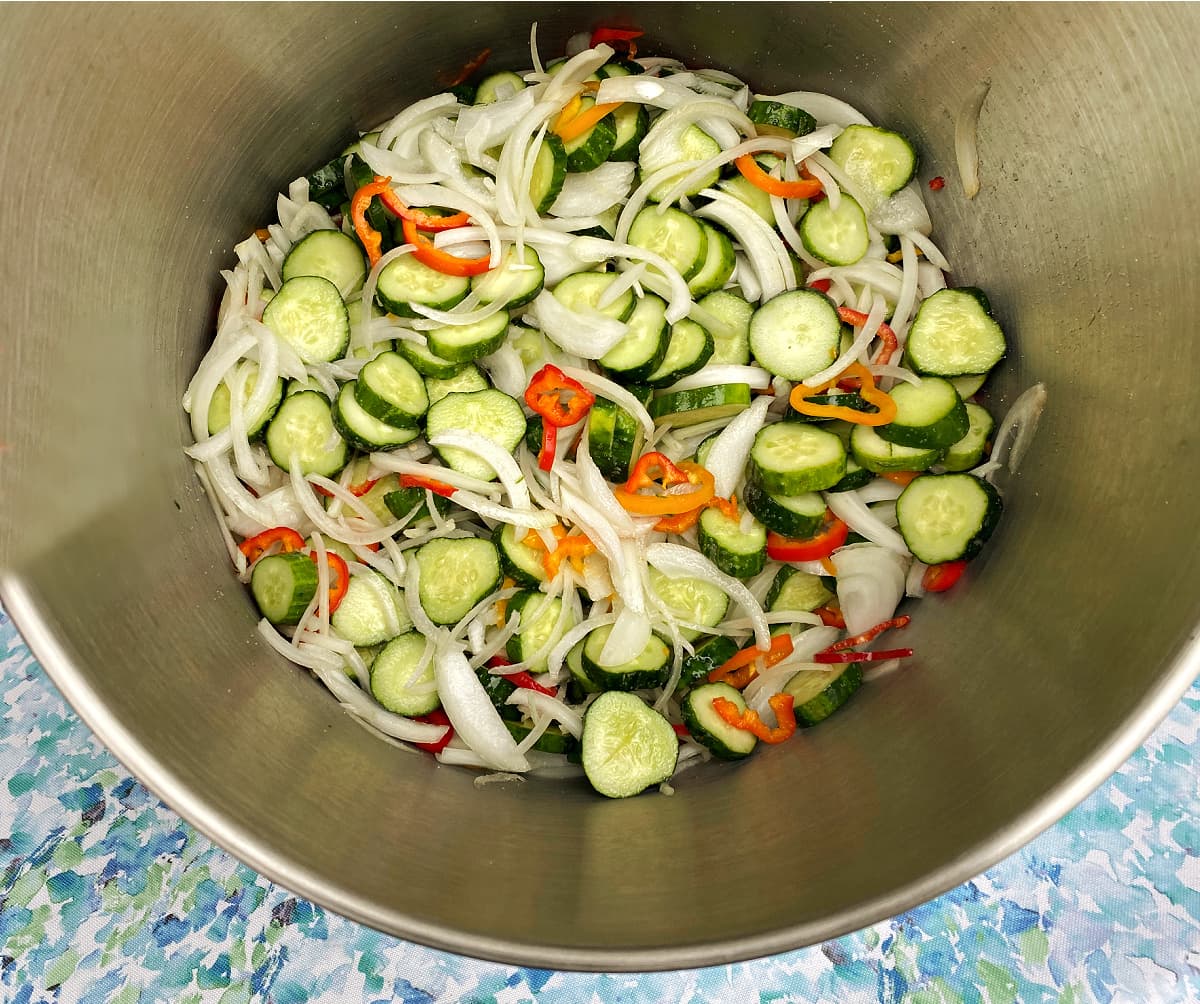 pickling mix rinsed and in a large stockpot.